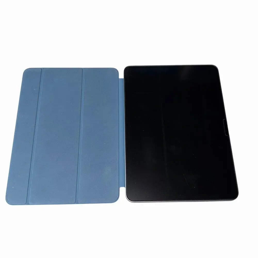 Apple iPad Air McA34ll/A 11-inch M3 A3266, 256GB, Wi-Fi, Blue with Accessories